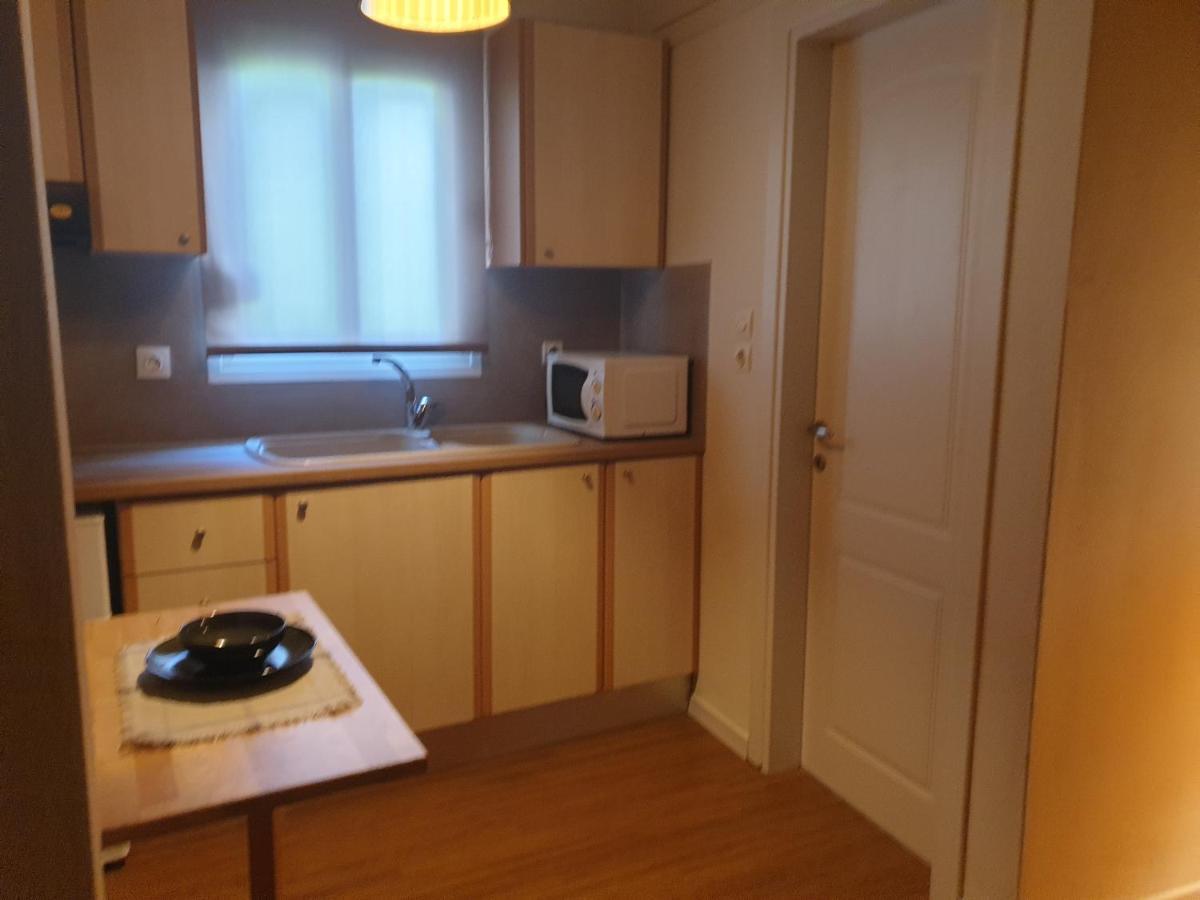 A Pleasent Small -Studio Close To The Port Of Wolos Zewnętrze zdjęcie