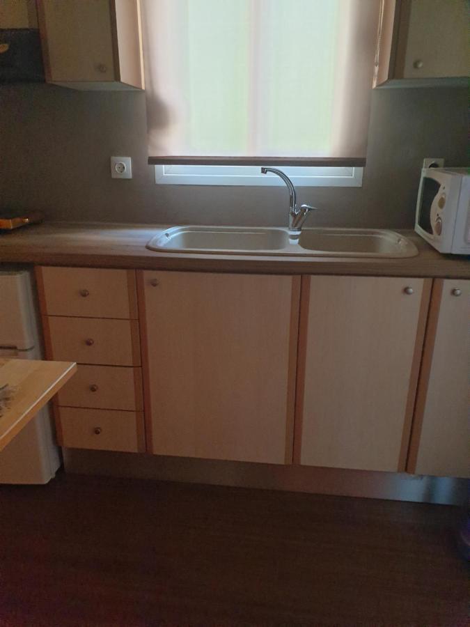 A Pleasent Small -Studio Close To The Port Of Wolos Zewnętrze zdjęcie